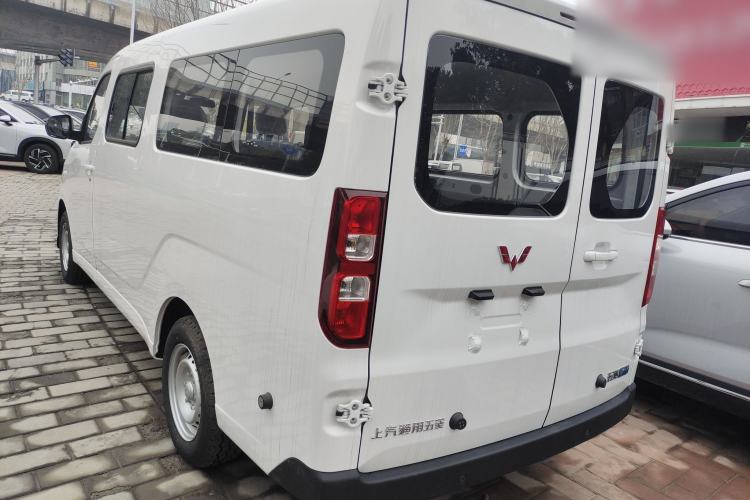 Used Wuling Yangguang 2025 Model 400km Bus Edition—Comfort Edition