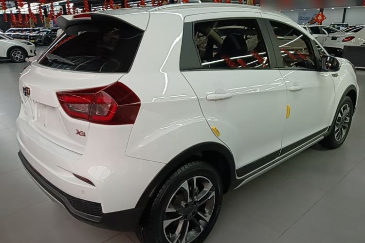 Used Geely Auto Vision X3 2019 Upgraded Model 1.5L CVT Elite Version
