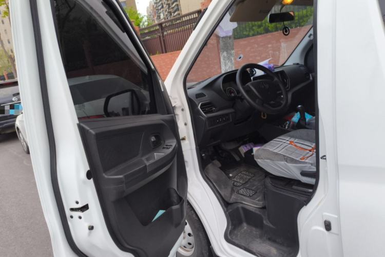 Used CHANGAN KAICHENG Ruixing M60 2023 1.5L GDI Elite-Class Passenger Vehicle 6/7 Seats
