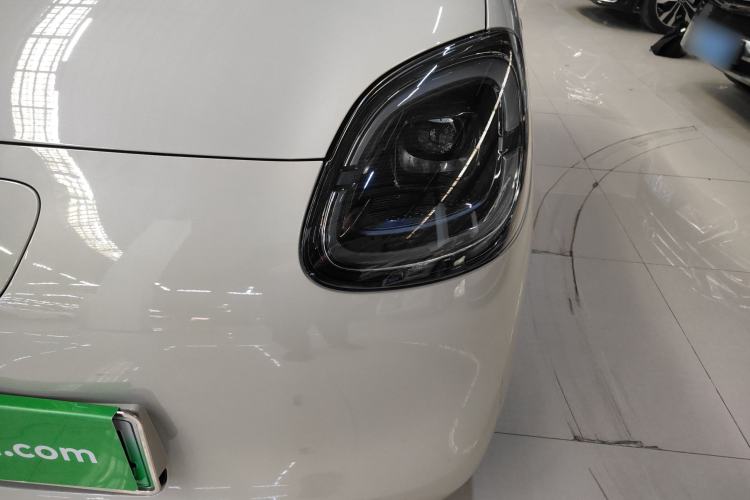 Used Wuling Hongguang MINIEV 2025 Four-Door Version Zhenxiang+ Edition Left Front Headlight