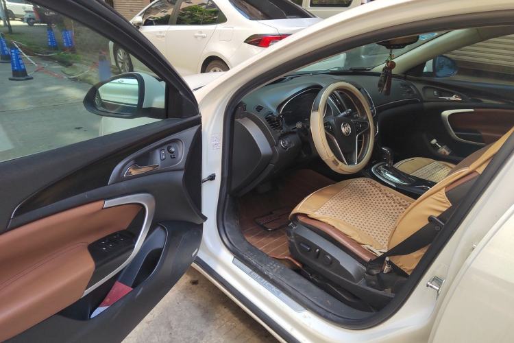 Used Buick Regal 2014 2.4L SIDI Luxury Fashion Edition
