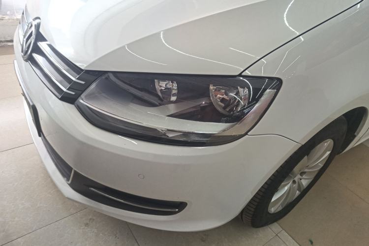 Used Volkswagen Sharan 2013 1.8TSI Standard Model
