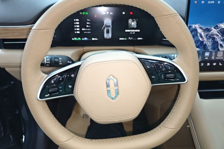 Used Hima AITO M7 2024 1.5T Intelligent Driving 4WD Max Edition 5 Seats
