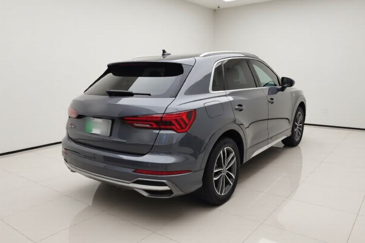 Used Audi Q3 2022 35 TFSI Progressive Dynamic Edition
