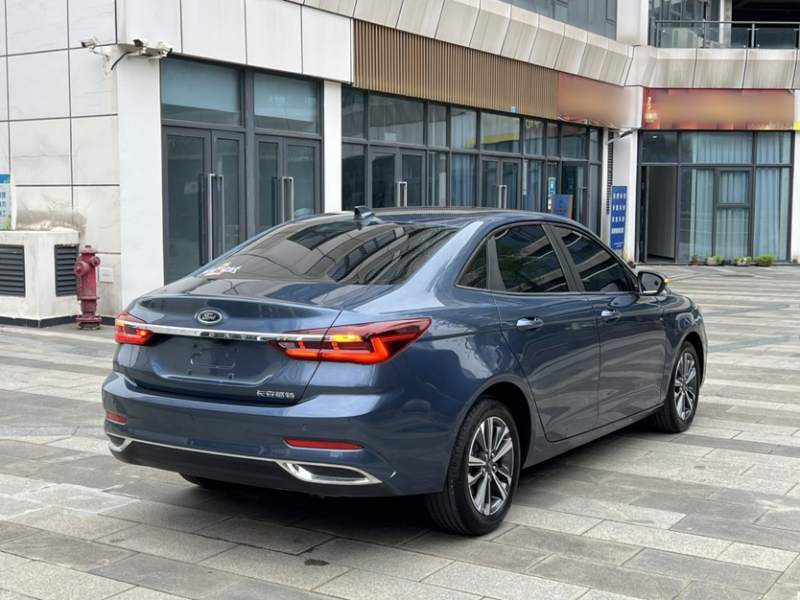 Used Ford Escort 2021 1.5L Automatic Diamond Edition — 28