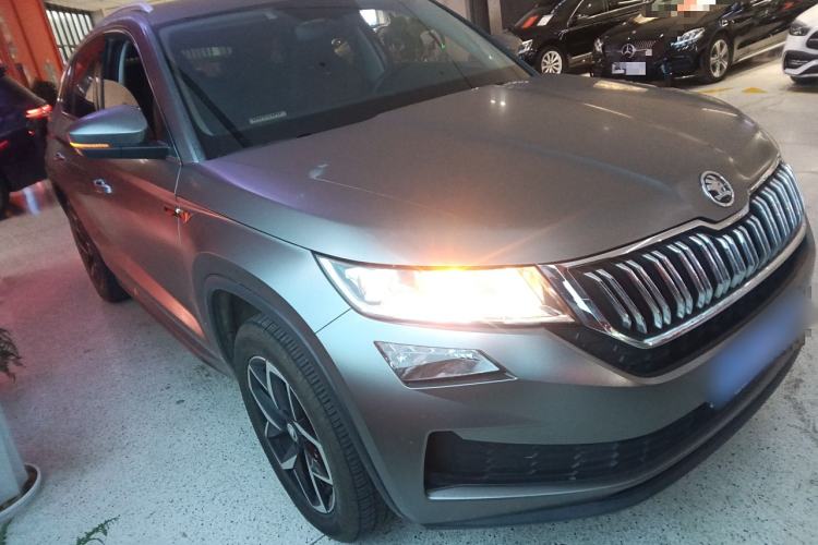 Used Skoda Kodiaq GT 2019 TSI330 Two-Wheel-Drive Comfort Edition China VI Front Right 45 Deg