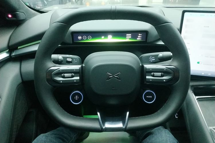 Used XPeng P7 2025 Model—702 Long Range Ultra
