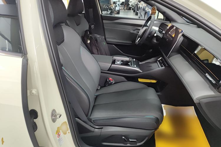 Used BYD Qin L 2025 EV 545KM Cloud Suspension Edition
