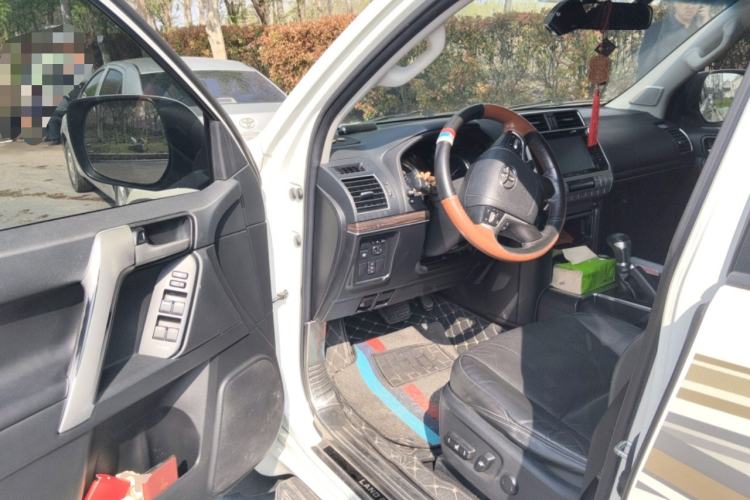 Used Toyota Prado 2018 3.5L Automatic TX-L with Rear-Mounted Spare Tire Driver Seat