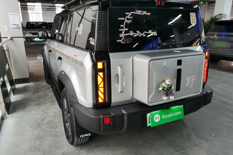 Used iCAR 03 2024 401km Two-Wheel Drive Standard Advanced Version Exterior 2