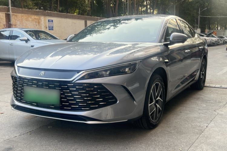 Used BYD Qin L 2025 DM-i Smart Drive 120KM Leading Model