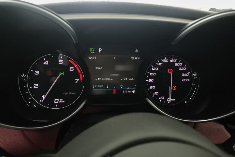 Used Alfa Romeo Giulia 2017 2.0T 200HP Luxury Edition