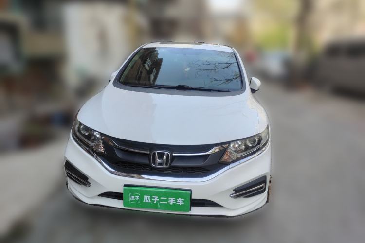 Used Honda Jade 2017 1.8L automatic Comfort version 5 seats
