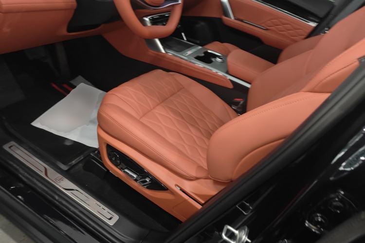 Used BYD Tang New Energy 2025 Model Smart Drive Version DM-i 175KM Prestige Version