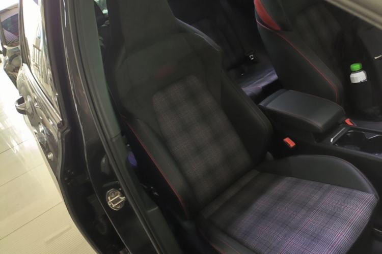 Used Volkswagen Golf GTI 2021 380TSI DSG GTI Right Front Seat