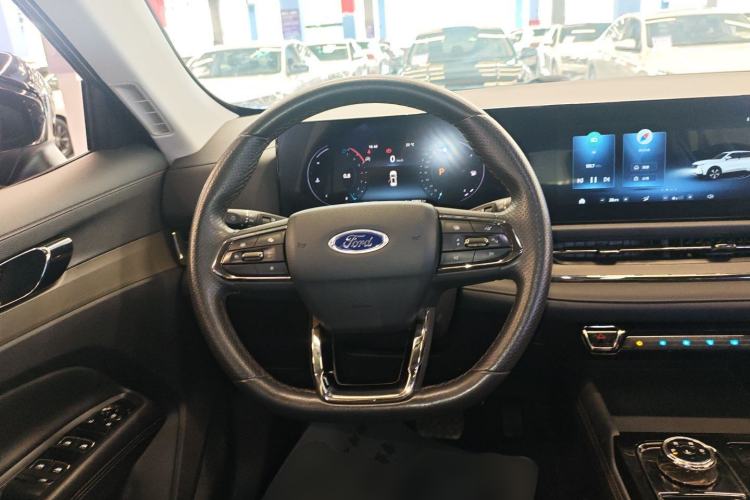 Used Ford Equator Sport 2023 EcoBoost 170 Platinum Edition
