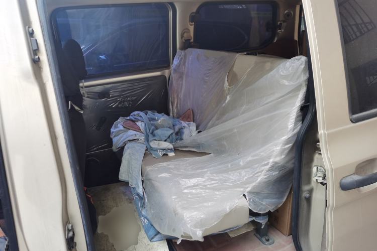 Used Wuling Hongguang V 2021 1.5L Jingqu Version LAR
