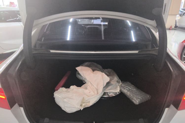 Used Jaguar XE 2018 2.0T 300 PS All-Wheel-Drive R-Sport Sport Edition