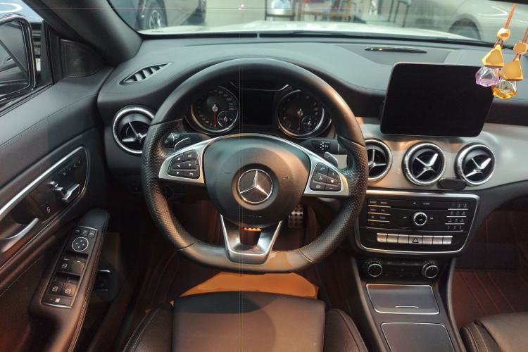Used Mercedes-Benz CLA 2016 Facelifted CLA 260 4MATIC Steering Wheel