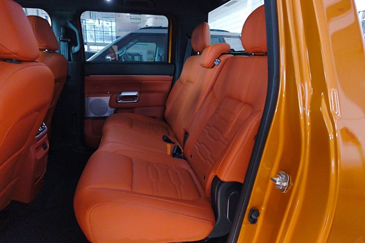 Used Dongfeng Zhengzhou Nissan Z9 2025 GT 2.3T Automatic Diesel 4x4 Smart Edition