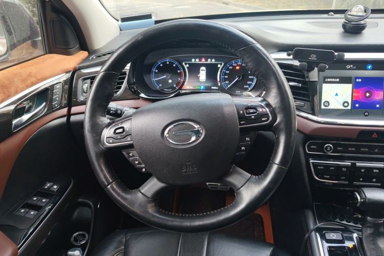 Used GAC Trumpchi GS8 2019 390T Two-Wheel Drive Luxury Smart Connectivity Version (7 Seats)
