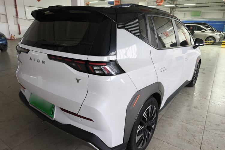 Used AION Y 2021 70 Enjoyment Tech Edition Rear Right 45 Deg