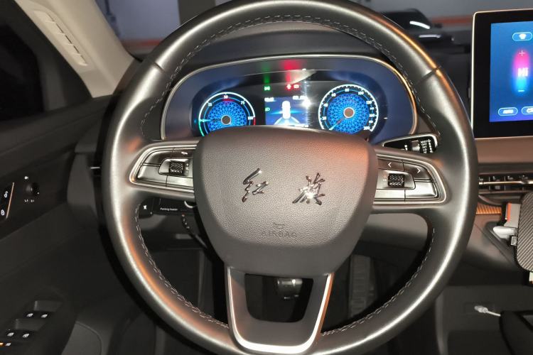 Used Hongqi E-QM5 2023 Revised Version Basic Travel Edition