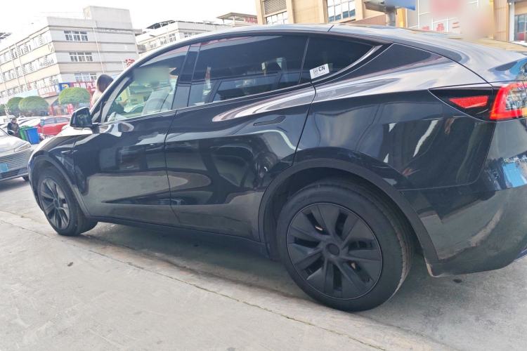 Used Tesla Model Y 2024 Rear-Wheel-Drive Version