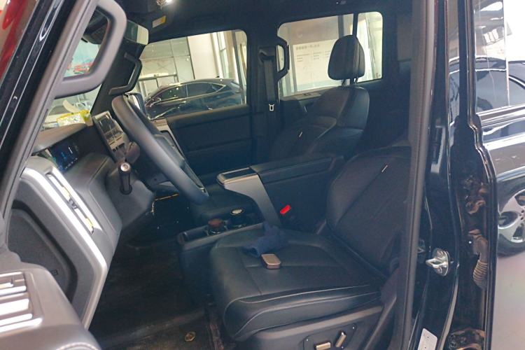 Used iCAR V23 2025 401 Two-Wheel Drive Intelligent Driving Version
