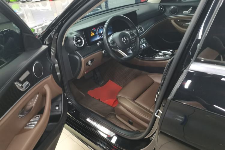 Used Mercedes-Benz E-Class 2018 Facelift E 200 L Sport Edition