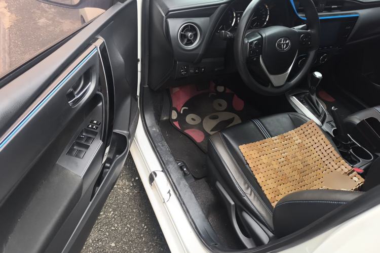 Used Toyota Levin 2018 185T CVT Prestige Version China VI Standard Driver Seat