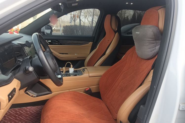 Used Lynk & Co 09 2021 2.0T Halo Seven-Seater
