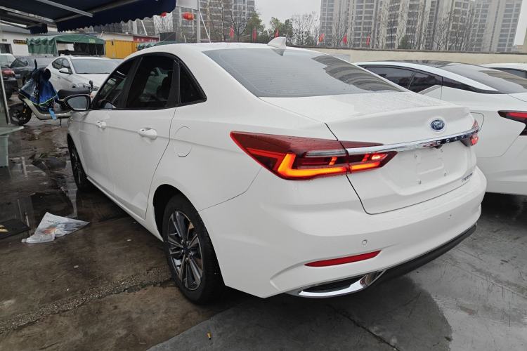 Used Ford Escort 2021 1.5L Automatic Diamond Edition