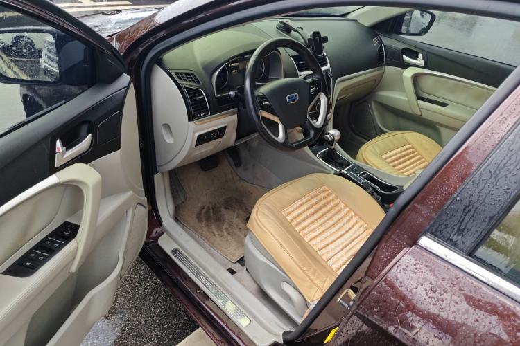 Used Geely Auto Emgrand 2014 Sedan 1.5L CVT Elite Model
