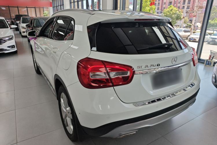 Used Mercedes-Benz GLA 2016 GLA 200 Sport Edition Rear Left 45 Deg