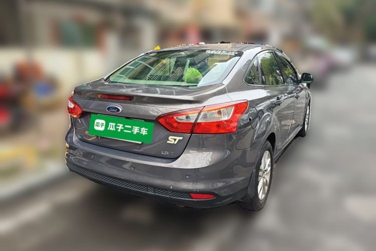 Used Ford Focus 2012 Sedan 1.6L Automatic Comfort Model
