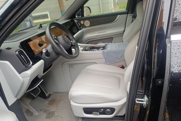 Used Hima AITO M9 2024 Range-Extended Max Edition 42 kWh 6-Seater Version