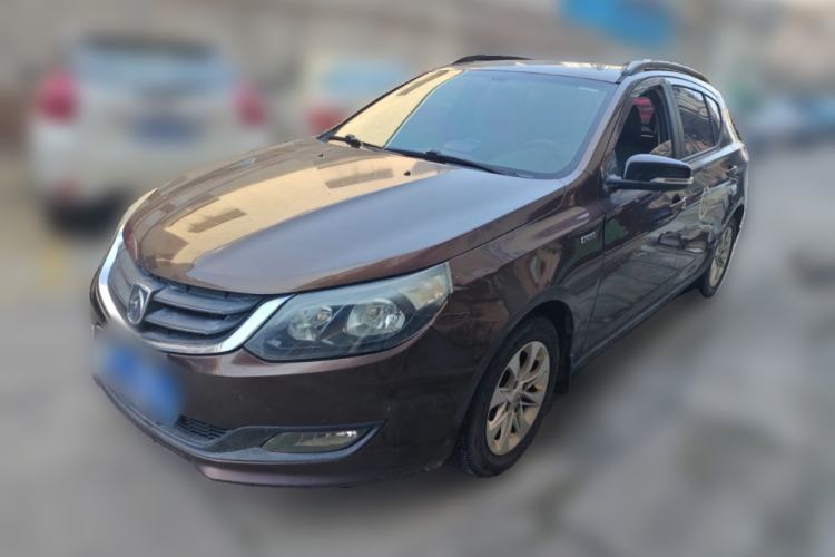 Used Baojun 610 2014 CROSS 1.5L Manual Comfort Model