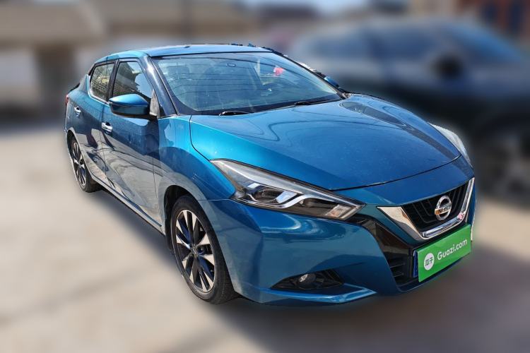 Used Nissan Lannia 2016 1.6L CVT Smart Cool Edition Front Right 45 Deg