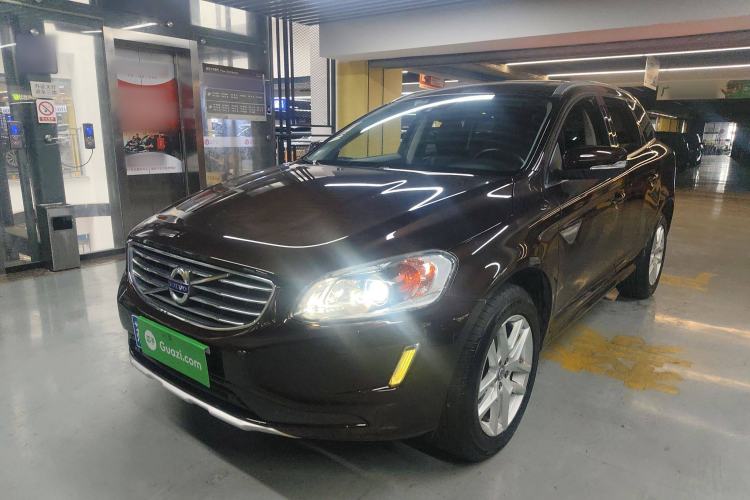 Used Volvo XC60 2017 T5 Smart Upgrade Edition
