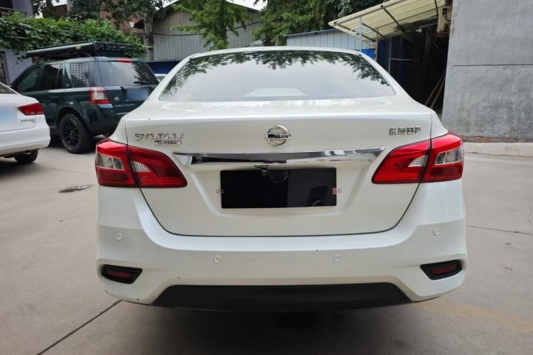 Used Nissan Sylphy 2021 Classic 1.6XE CVT Exclusive Edition Exterior 6