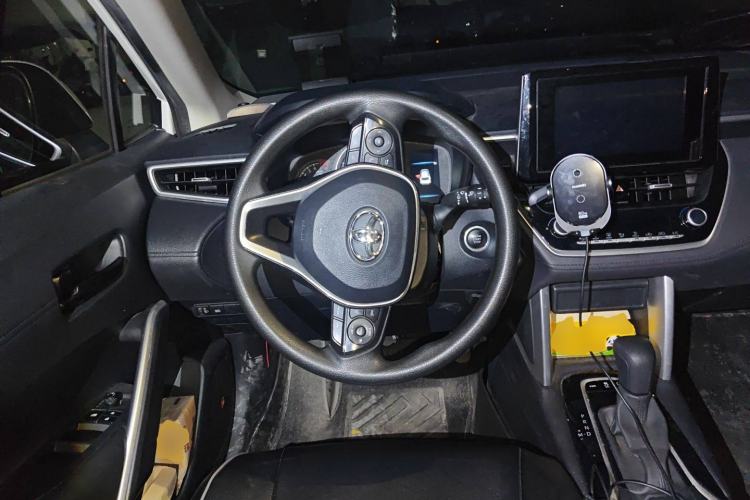 Used Toyota FRONTLANDER 2022 2.0L CVT Leading Edition