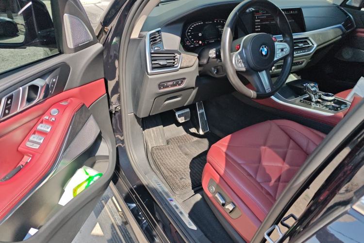 Used BMW X5 2022 Restyled xDrive 30Li Luxury Version M Sport Package Driver Seat