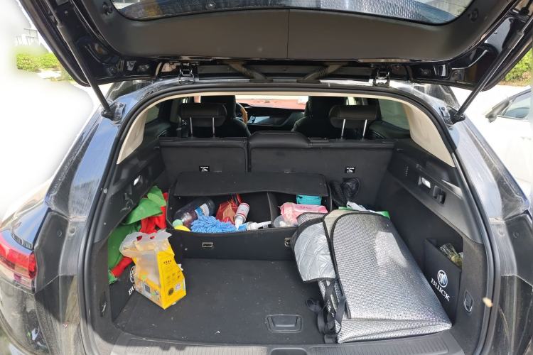 Used Buick Envision 2022 Encore S 552T Two-Wheel-Drive Luxury Model Trunk