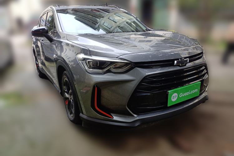 Used Chevrolet Orlando 2020 Light Hybrid Redline 530T Automatic Enjoyment Edition (5+2 Models) Front Right 45 Deg