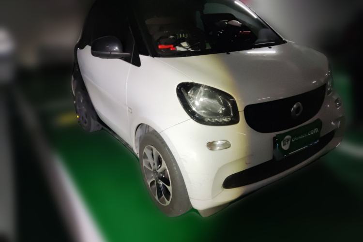 Used smart fortwo 2015 1.0L 52 kW Hardtop Passion Edition
