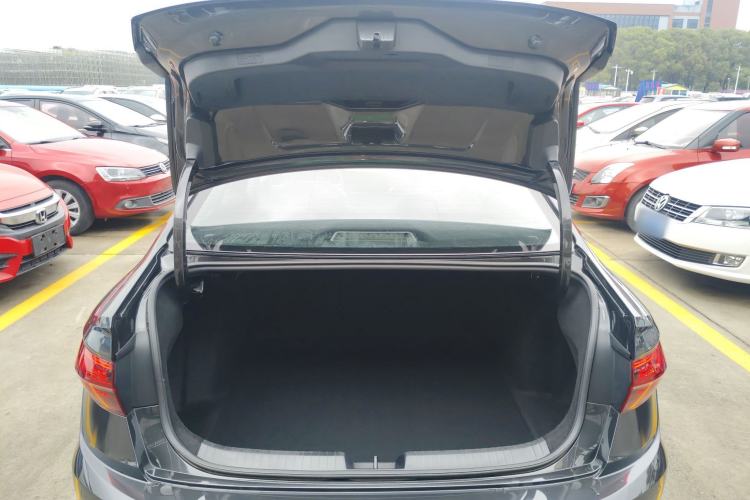 Used Volkswagen Sagitar 2021 280TSI DSG Comfort Connect Edition Trunk