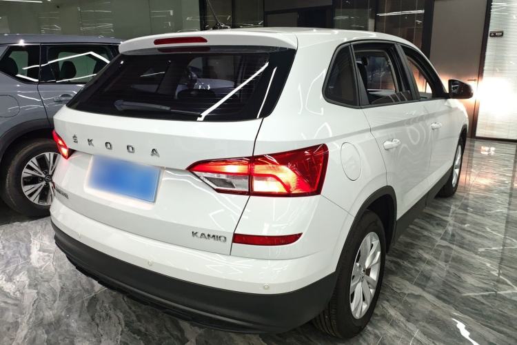 Used Skoda Kamiq 2024 1.5L Automatic Power Version Rear Right 45 Deg