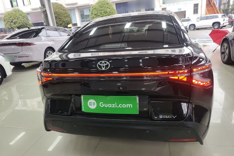 Used Toyota bZ3 2023 517 km Elite PRO Rear