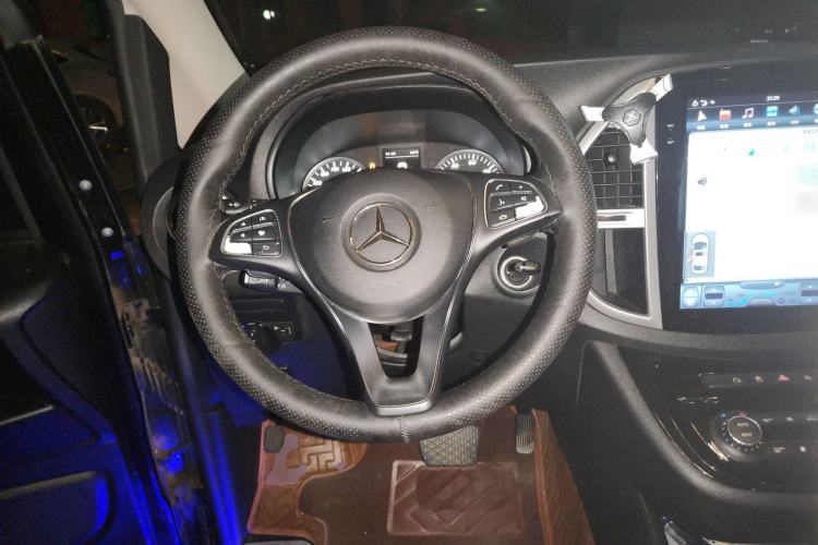 Used Mercedes-Benz Vito 2016 2.0T Business Edition
